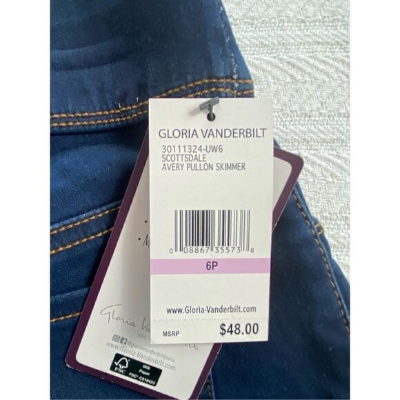 Gloria Vanderbilt 6P Avery Pull On Capris Color: dark wash - Picture 7 of 11